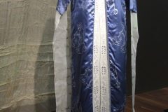 Munroe-Majnun_kaftan